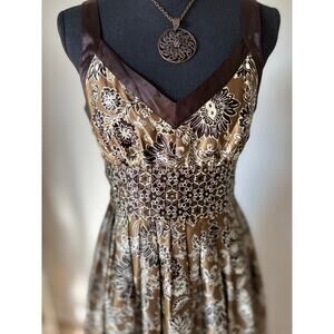 🌟SIGNATURE BY ROBBIE BEE Satin Brown Paisley Sequin Sleeveless Midi Dress